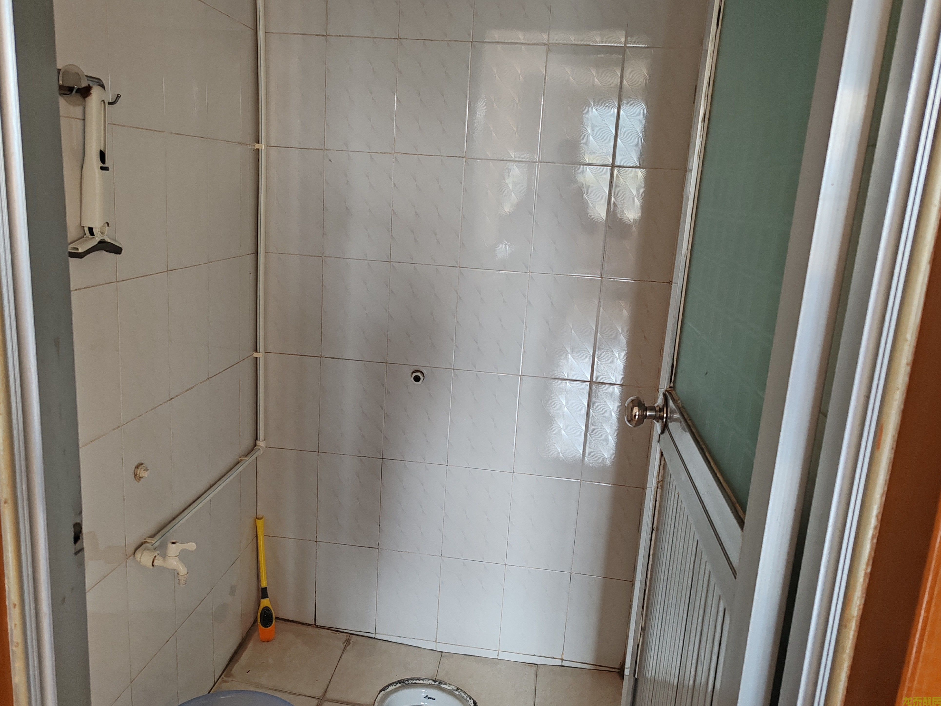 江口城区三层半自建房带前后花园