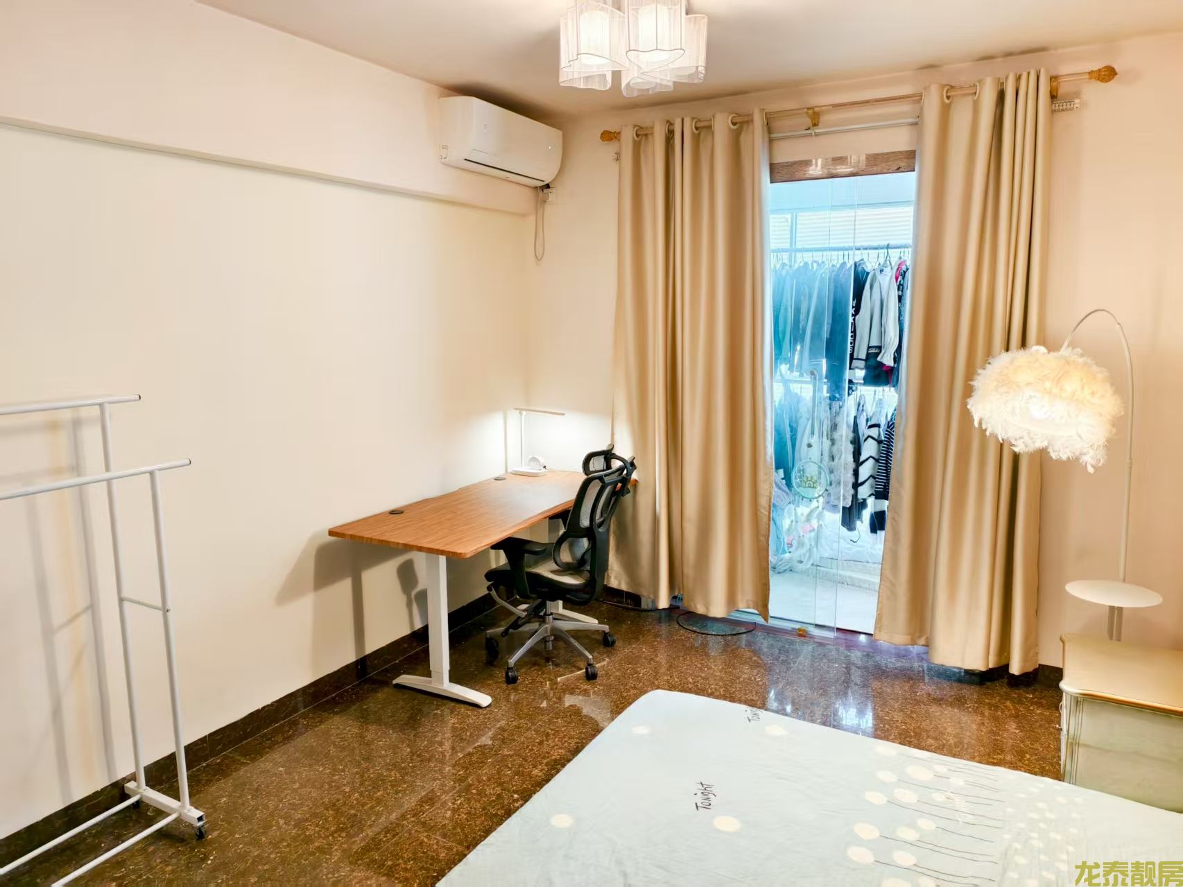 山水雅苑带大露台 精装靓房 靓楼层