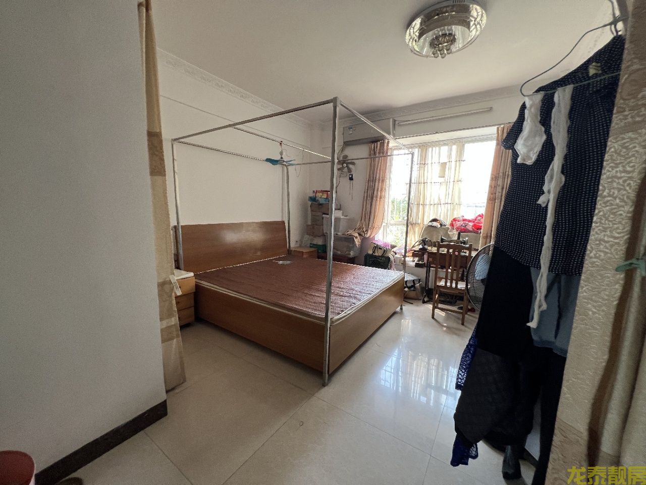 广信新城步梯黄金楼层送150平大露台