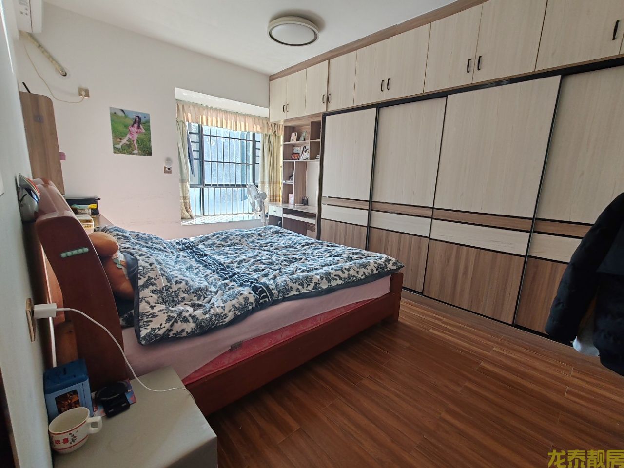 广信嘉园楼王单位，劲笋！毛坯价住精装大三房！