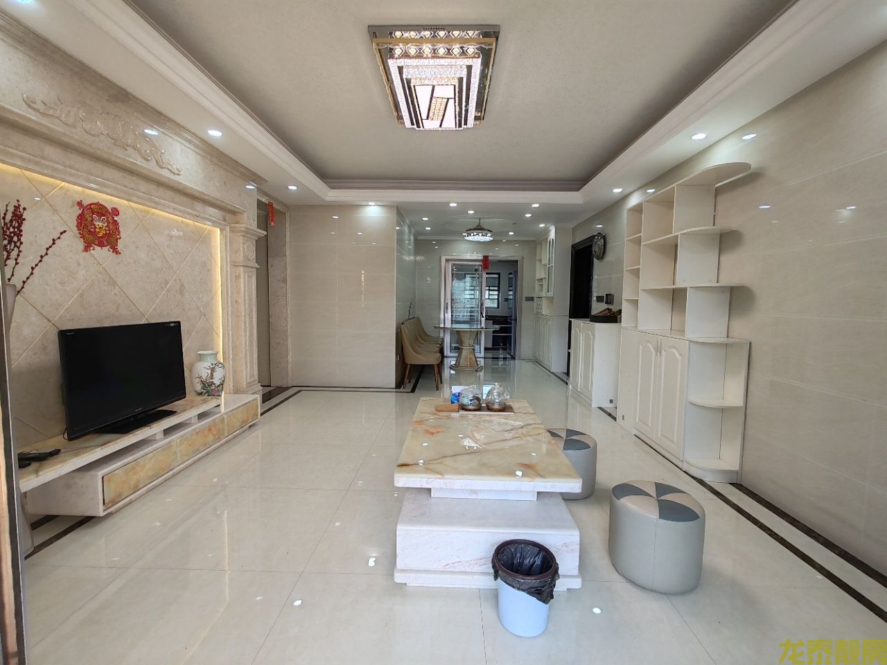 康盛名门稀缺四房，豪华精装，一步到位！